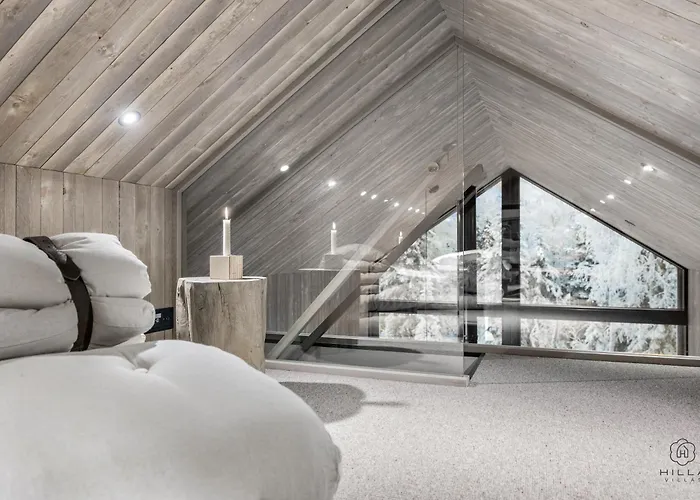 North Whisper 22b By Hilla לוי