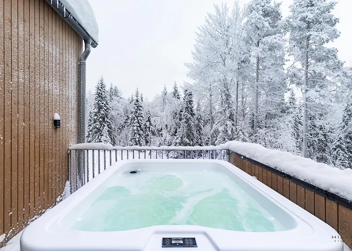 North Whisper 22b By Hilla לוי