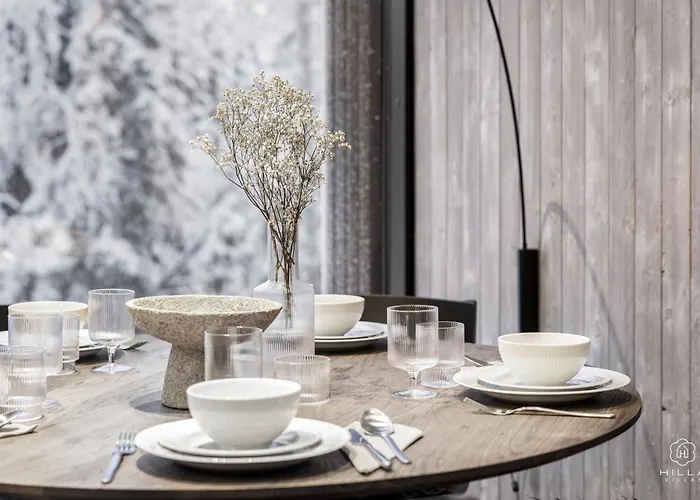 North Whisper 22b By Hilla לוי